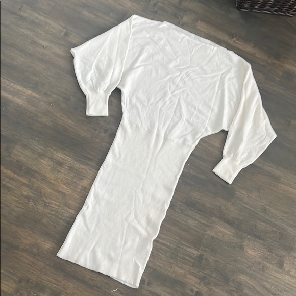 PRINCESS POLLY DRESS - Picture 5 of 5